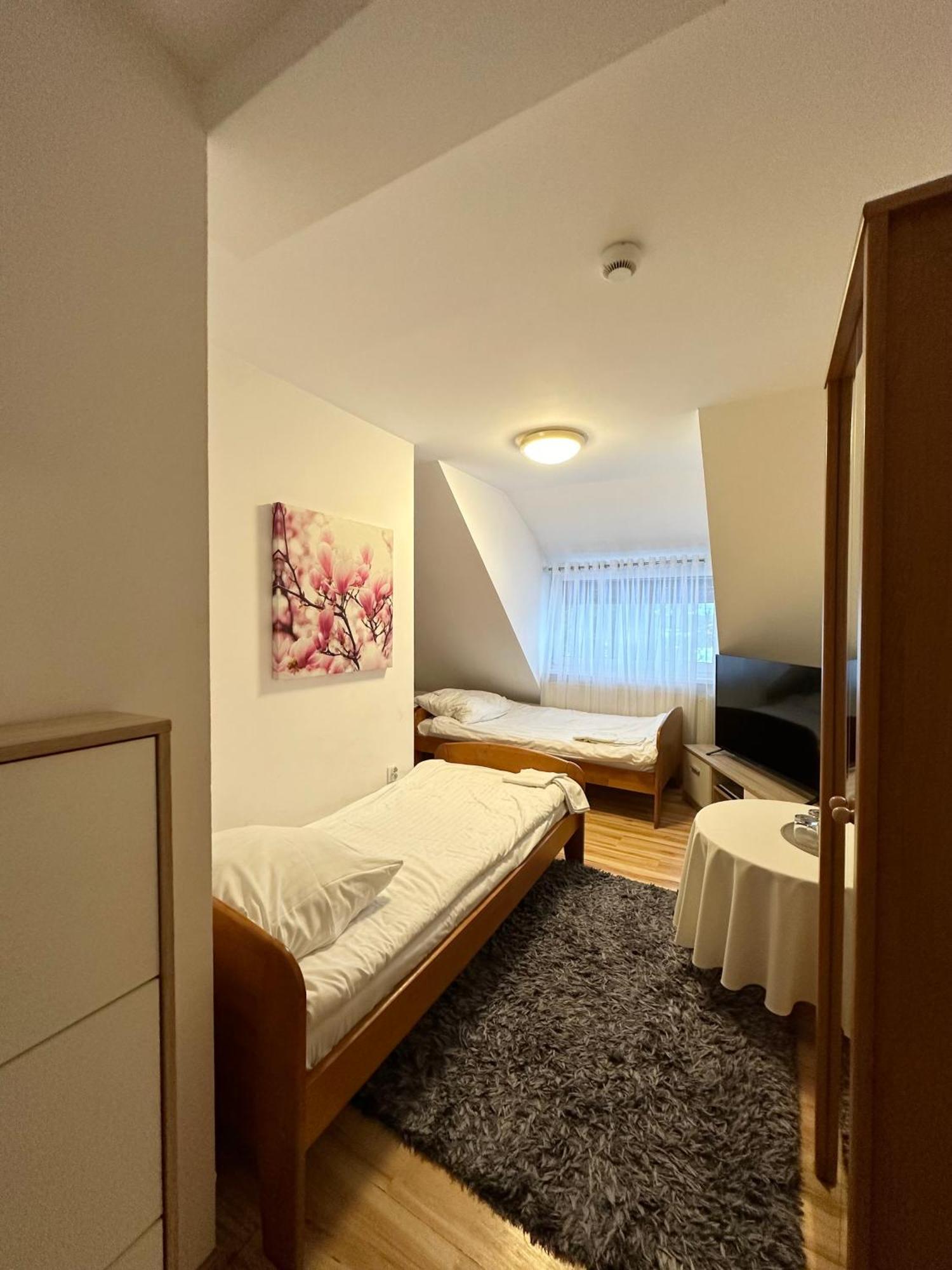 Motel Za Miedza Bralin エクステリア 写真