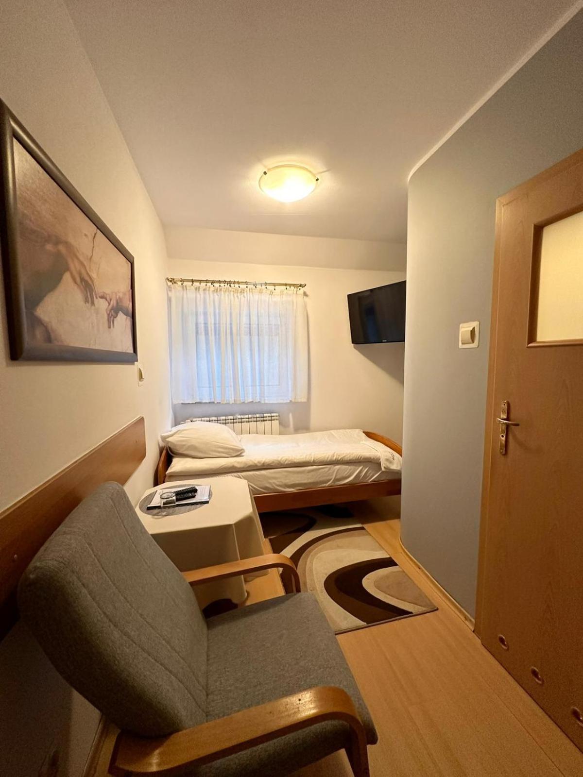 Motel Za Miedza Bralin エクステリア 写真