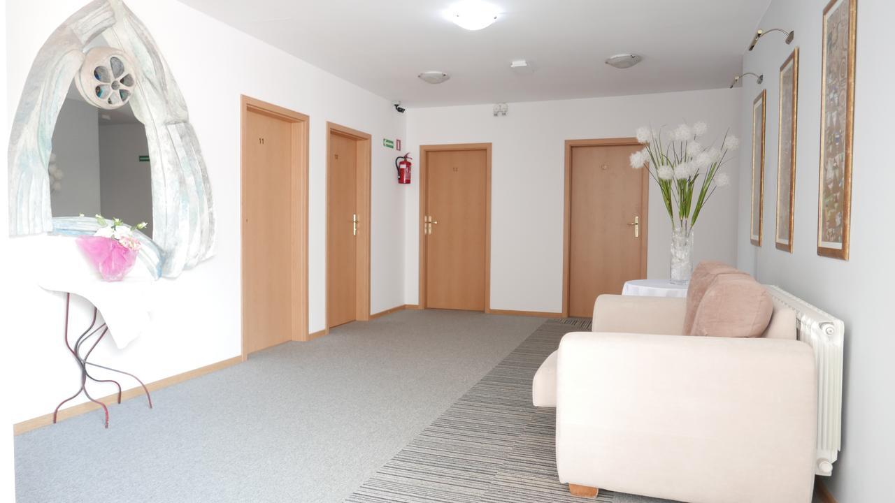 Motel Za Miedza Bralin エクステリア 写真